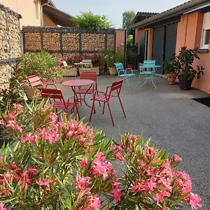 D'hotes Leonie & Restaurant Bed & Breakfast